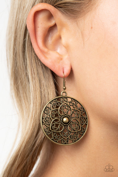 Paparazzi Earring - Petal Prana - Brass