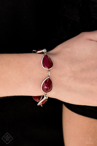 Paparazzi Bracelet - REIGNy Days - Red