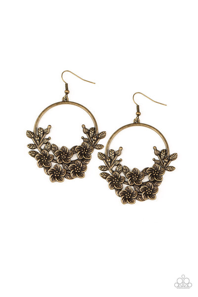 Paparazzi Earring - Eden Essence - Brass