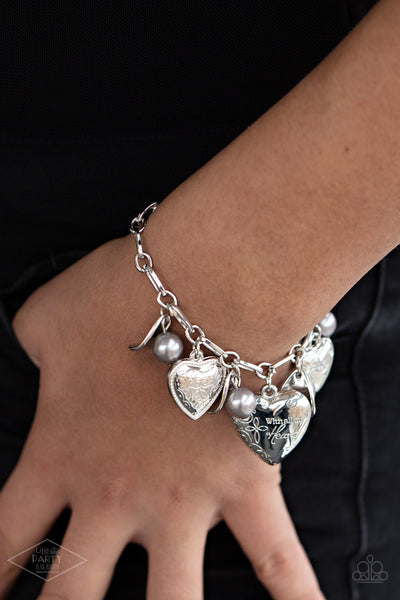 Paparazzi Bracelet - Love Will Find A Way