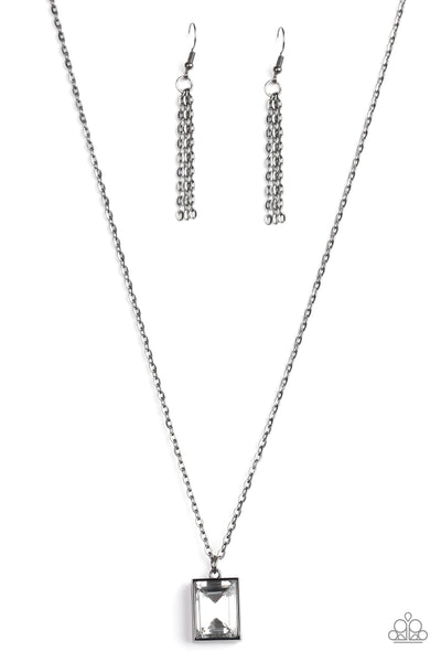 Paparazzi Necklace - Pro Edge - Black