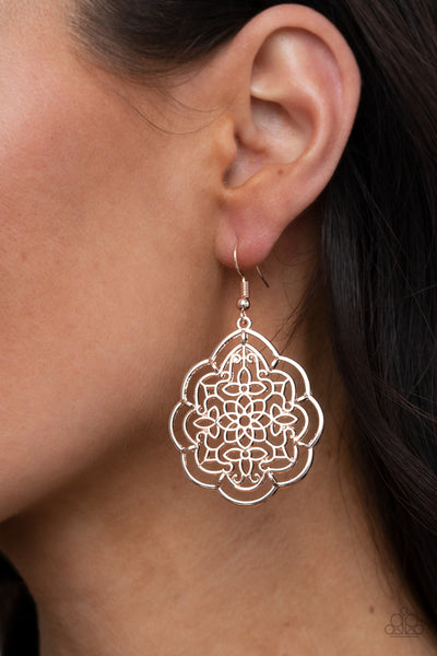 Paparazzi Earring - Tour de Taj Mahal - Rose Gold
