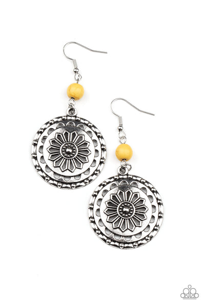 Paparazzi Earring - Flowering Frontiers  - Yellow
