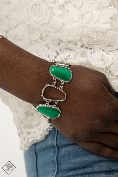 Paparazzi Necklace - Yacht Club Couture - Green