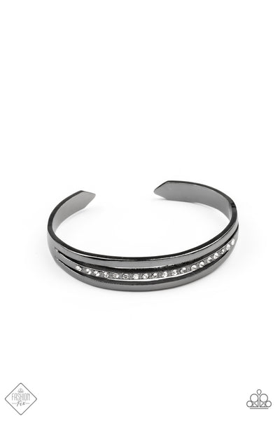 Paparazzi Bracelet - A Point Of Pride - Black