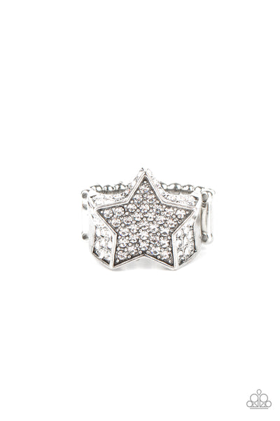 Paparazzi Ring - Here Come The Fireworks - White