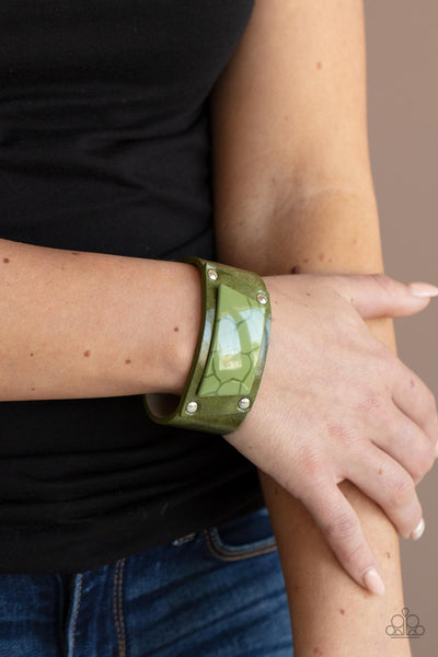 Paparazzi Bracelet - Geo Glamper - Green