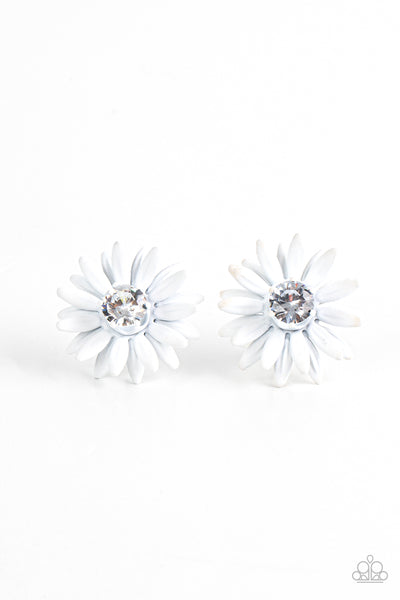 Paparazzi Earring - Sunshiny DAIS-y - White