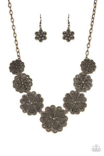 Paparazzi Necklace - Basketful of Blossoms - Brass