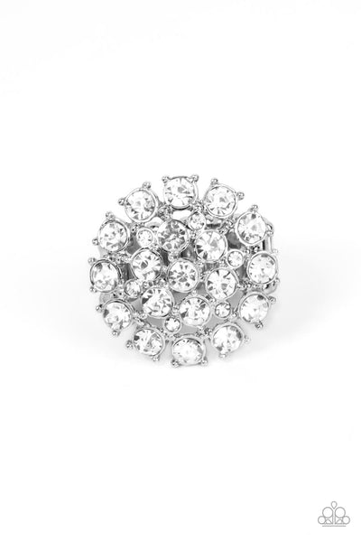 Paparazzi Ring - SELFIE-Confidence - White