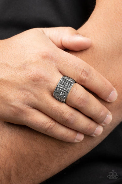 Paparazzi Ring - Metro Merger - Silver