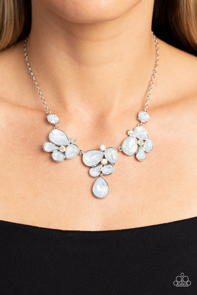 Paparazzi Necklace - Everglade Escape - White