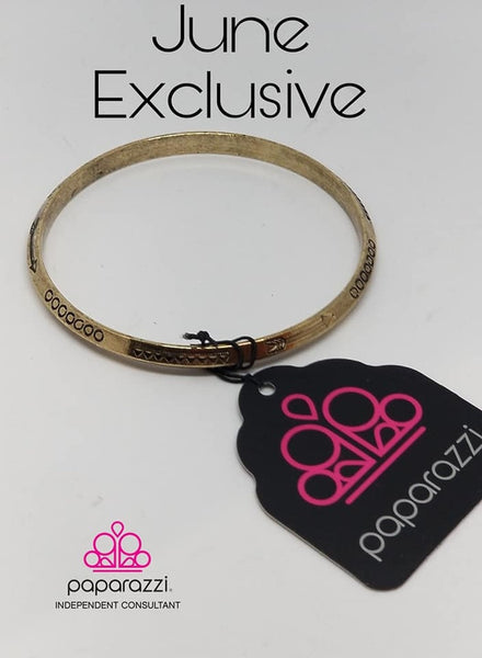 Paparazzi Bracelet - Aim Higher - Brass