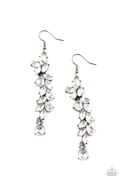Paparazzi Earring - Unlimited Luster - Black