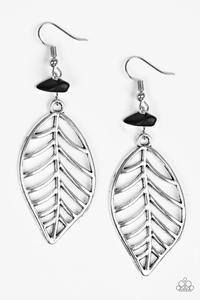 Paparazzi Earring - Bough Out - Black