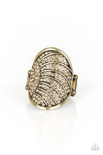 Paparazzi Ring - Dazzle Daze - Brass