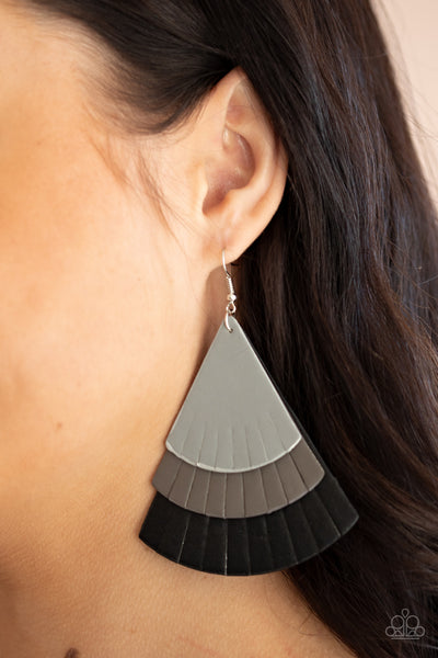 Paparazzi Earring -  Huge Fanatic - Black