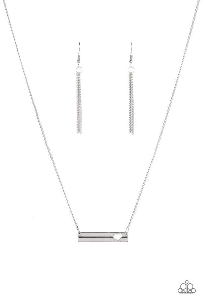 Paparazzi Necklace - Sending All My Love - Silver