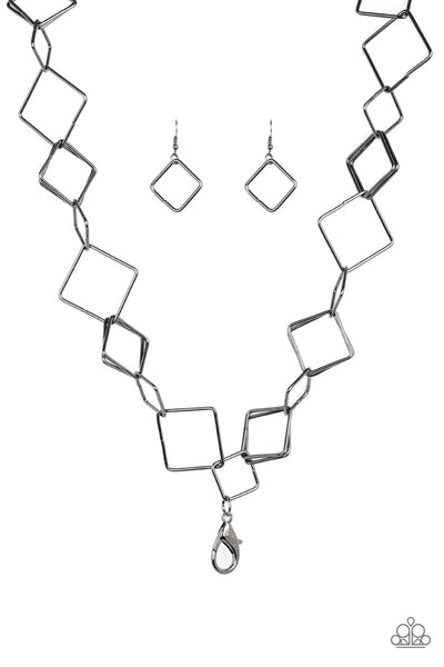 Paparazzi Lanyard - Back Into A Corner - Black