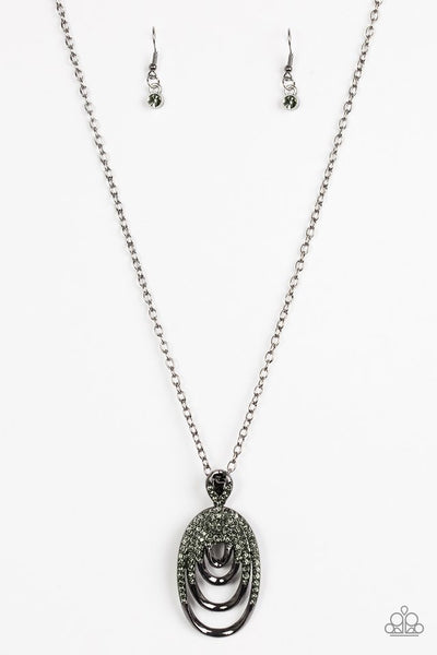 Paparazzi Necklace - The Heiress - Black