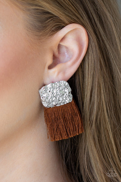 Paparazzi Earring - Plume Bloom - Brown
