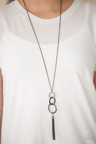 Paparazzi Necklace - Don't Bold Back! - Black
