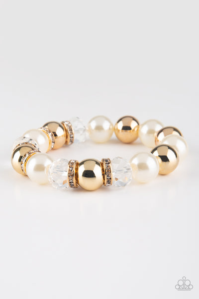Paparazzi Set - The Camera Never Lies / Camera Chic - Gold