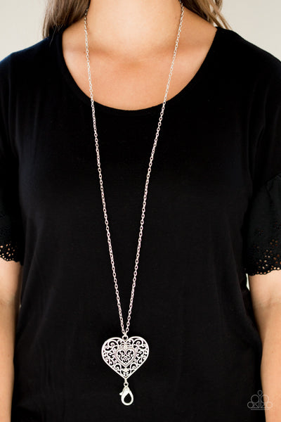 Paparazzi Lanyard - Classic Casanova - White