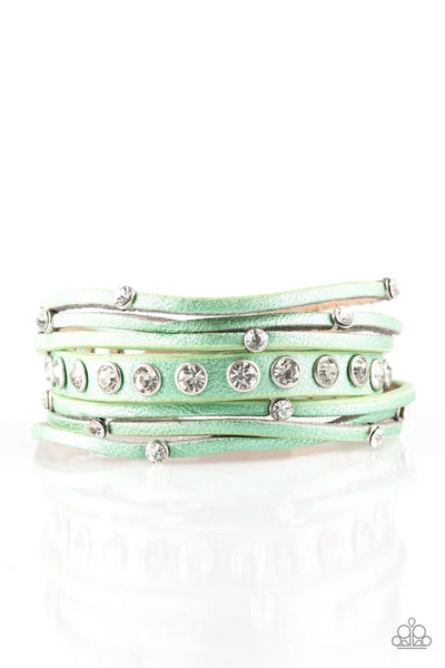 Paparazzi Bracelet - Catwalk It Off - Green Urban Wrap