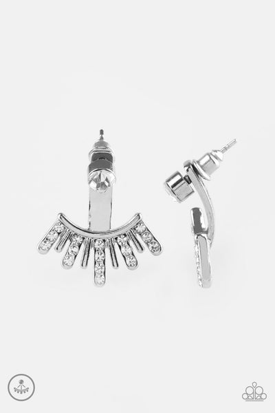 Paparazzi Earring - Diva Dynamite - White