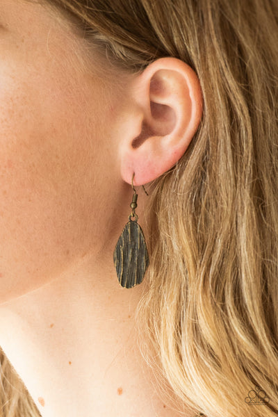 Paparazzi Necklace - A New Discovery - Brass