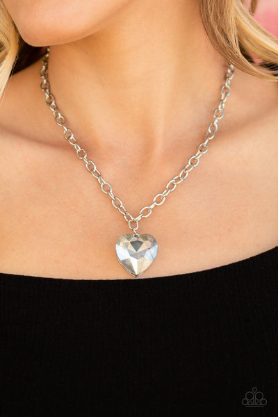 Paparazzi Necklace - Flirtatiously Flashy - Silver
