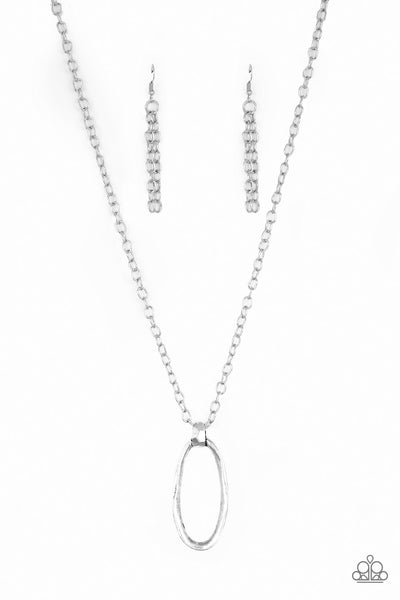 Paparazzi Necklace - Grit Girl - Silver
