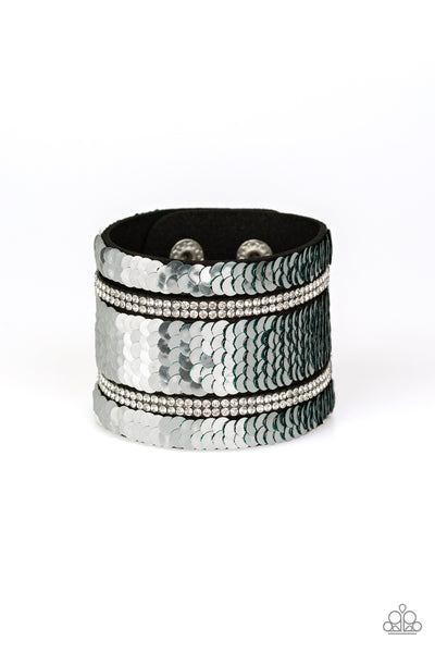 Paparazzi Bracelet - Mermaid Service - Green & Silver Urban Wrap