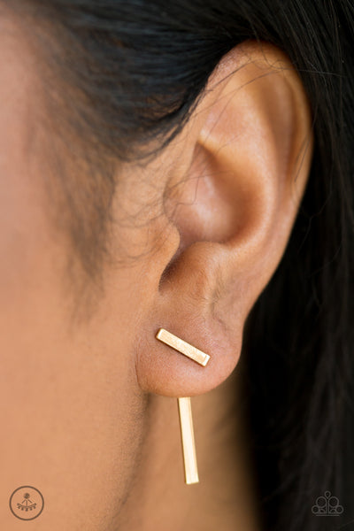 Paparazzi Earring - Minimally Maverick - Gold