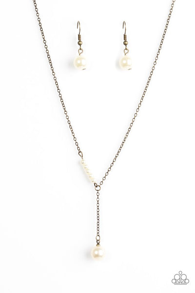 Paparazzi Necklace - Modernly Metro - Brass