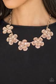 Paparazzi Necklace - No Common Daisy - Rose Gold