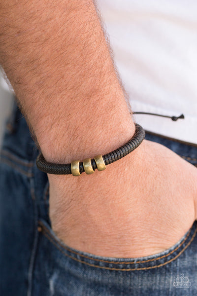 Paparazzi Bracelet - One For The Trail - Black/Brass Urban