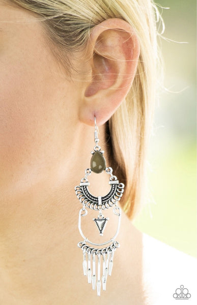 Paparazzi Earring - Progressively Pioneer - Green