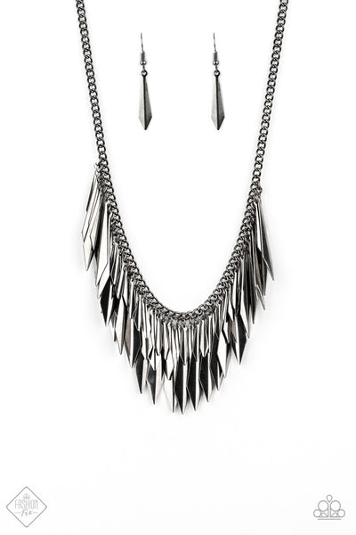 Paparazzi Necklace - The Thrill-Seeker - Black