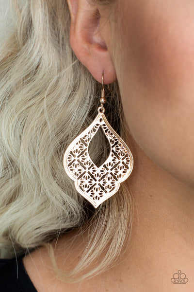 Paparazzi Earring - Totally Taj Mahal - Rose Gold