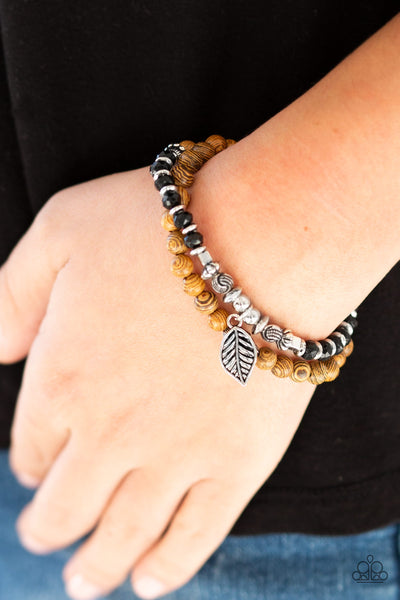 Paparazzi Bracelet - Wonderfully Woodland - Black