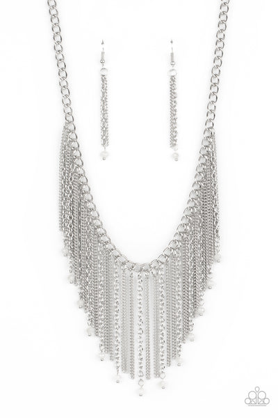 Paparazzi Necklace - Cue The Fireworks - White