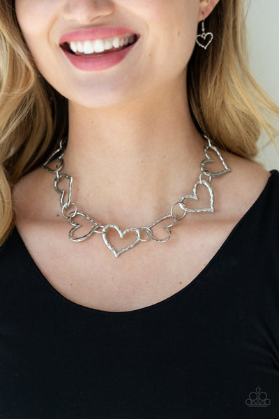 Paparazzi Necklace - Vintagely Valentine - Silver