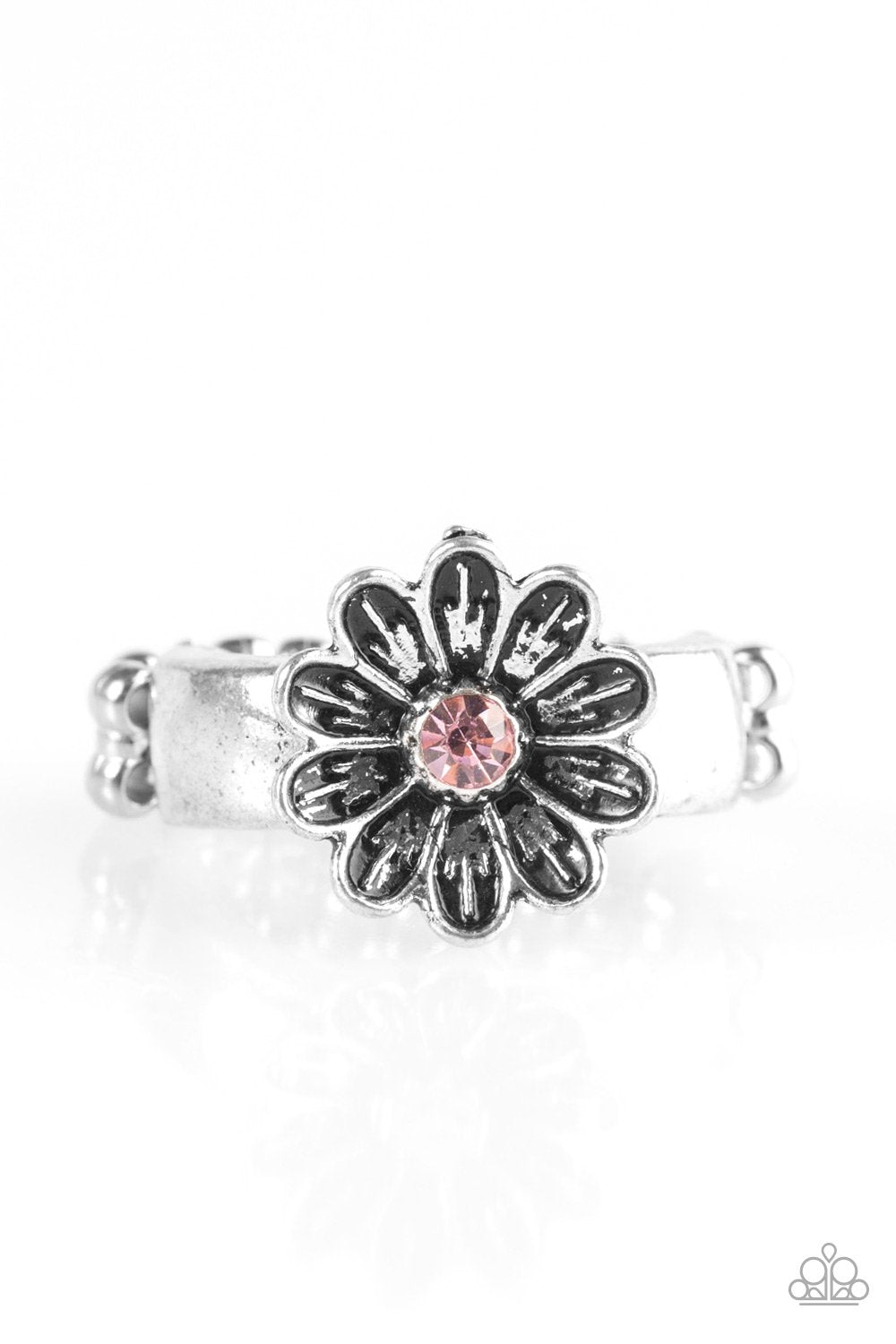 Paparazzi Ring - Anywhere BUD Here - Pink