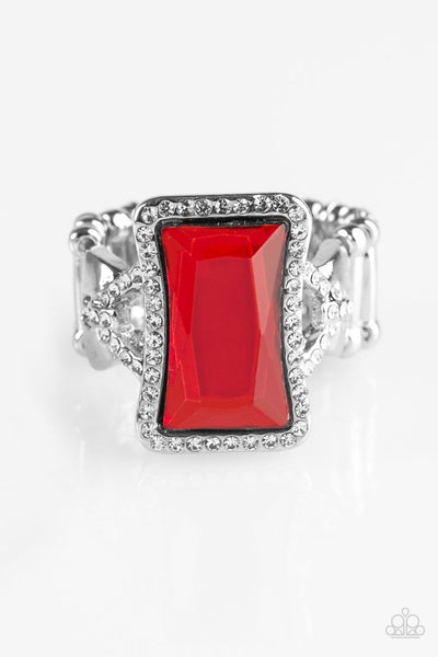 Paparazzi Ring - Glamour Icon - Red