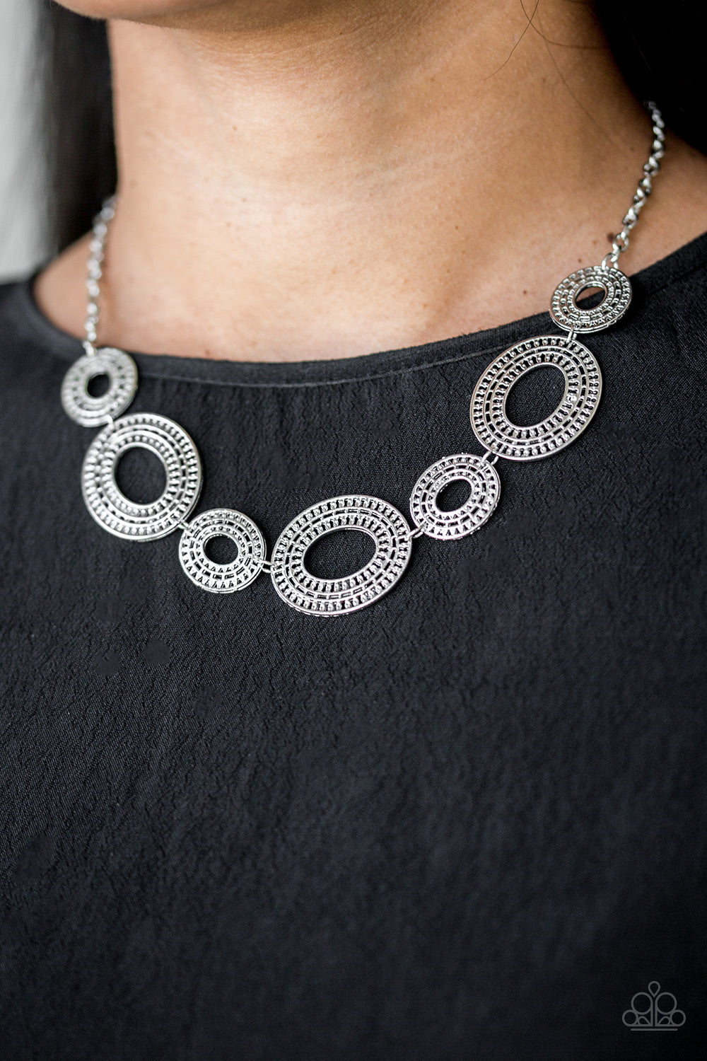 Paparazzi Necklace - Basically Baltic - Silver