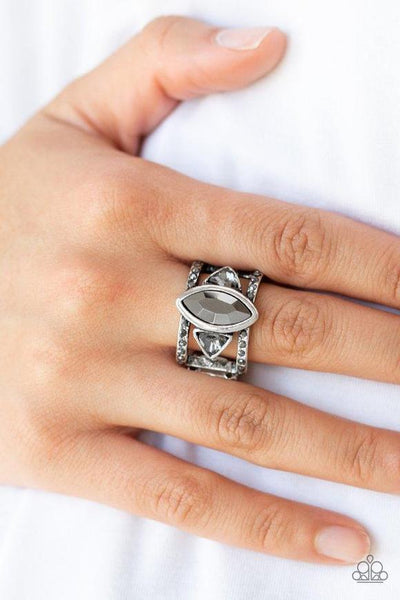 Paparazzi Ring - Major Majestic - Silver