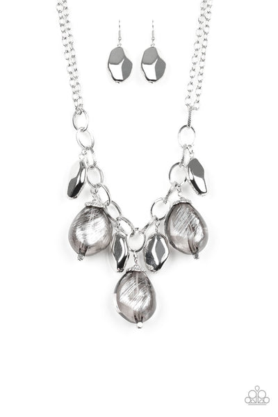 Paparazzi Necklace - Looking Glass Glamorous - Silver