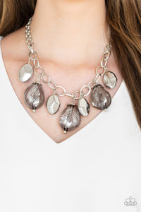 Paparazzi Necklace - Looking Glass Glamorous - Silver